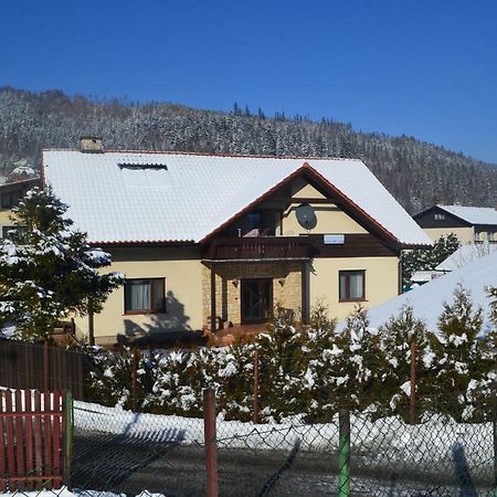 Apartament Jodlowy Щирк Екстериор снимка