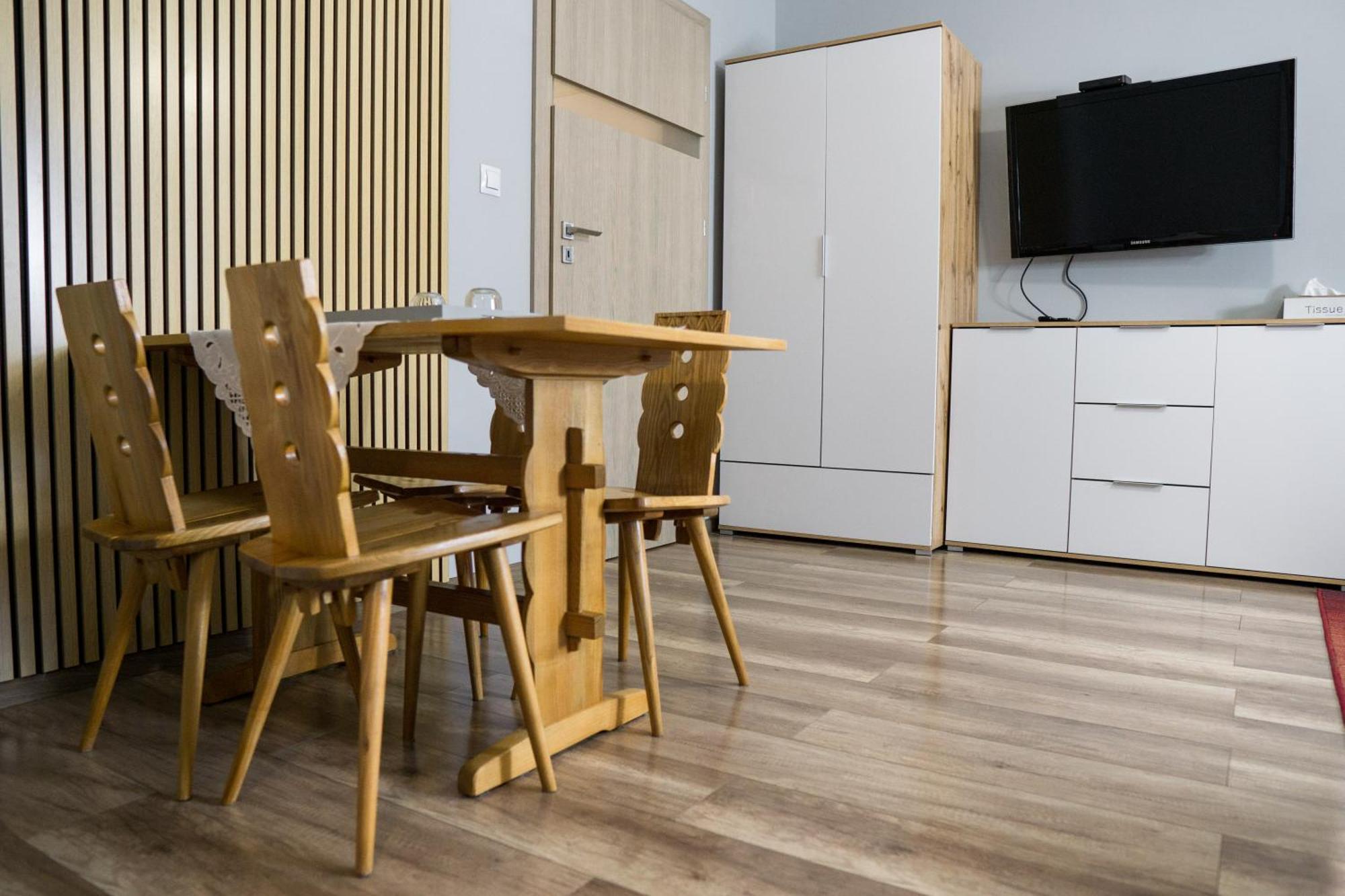 Apartament Jodlowy Щирк Екстериор снимка