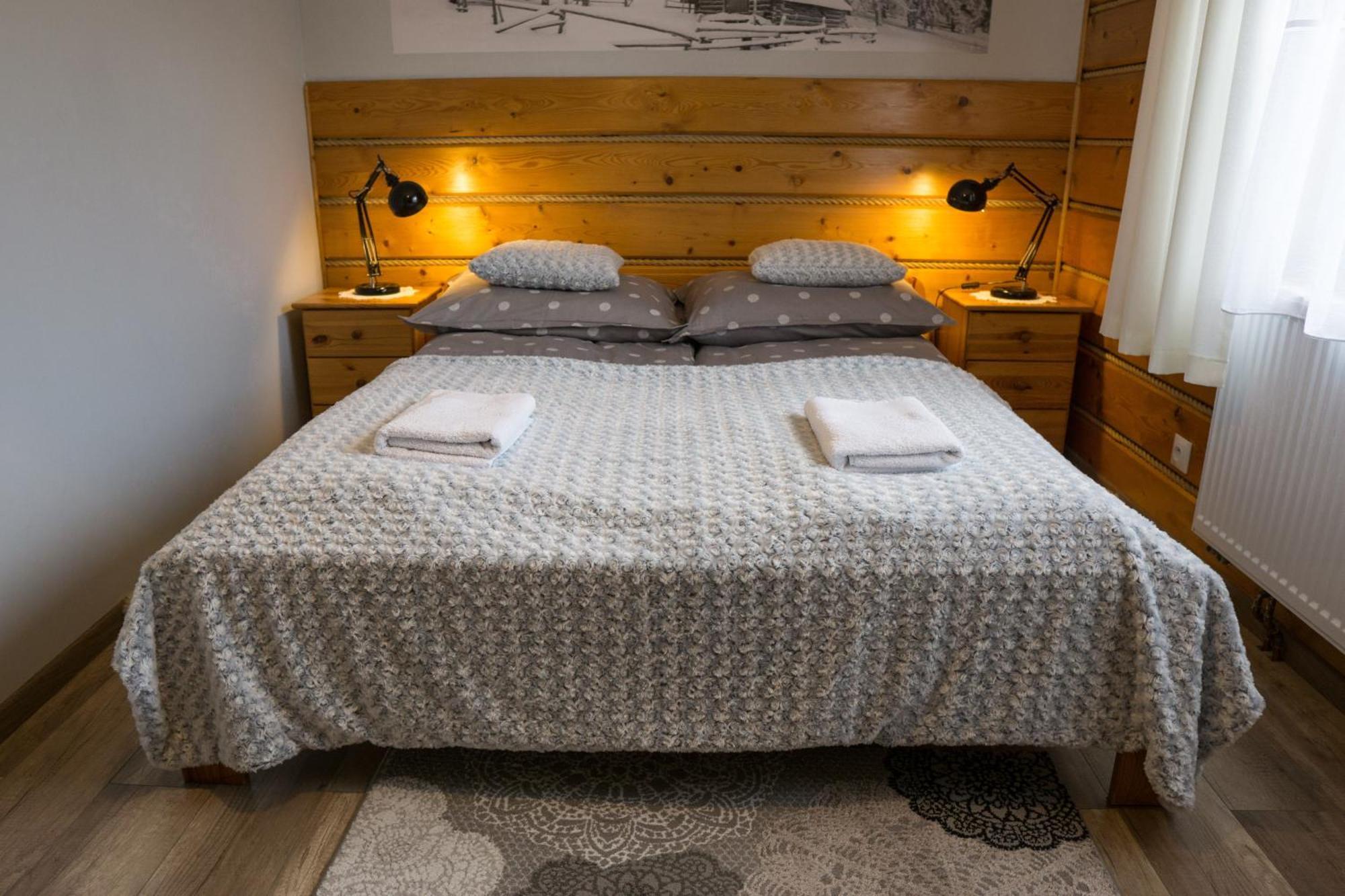 Apartament Jodlowy Щирк Екстериор снимка